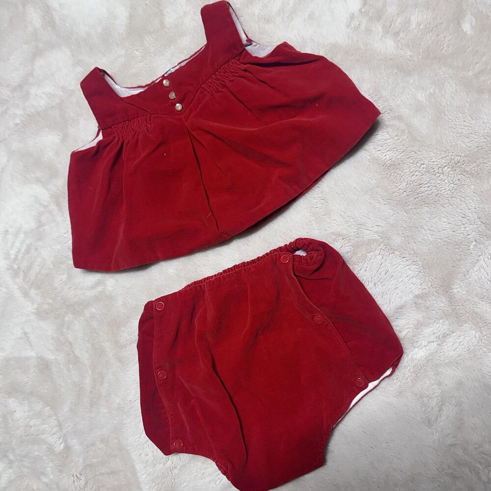 Baby Girls Red Velvet 2 Piece Holiday Outfit Top Bloomers Approx 12-18M